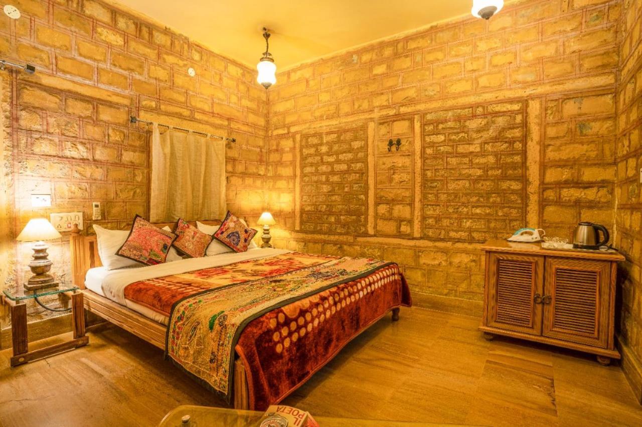 Hotel The Silk Route Jaisalmer Exteriör bild