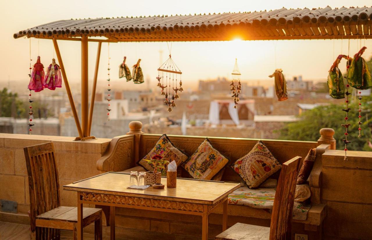 Hotel The Silk Route Jaisalmer Exteriör bild