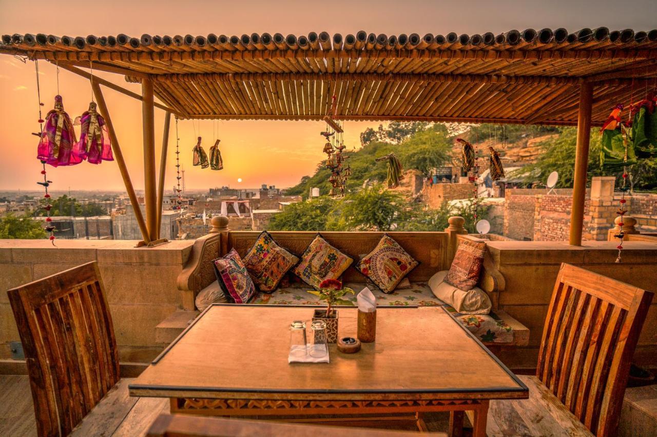 Hotel The Silk Route Jaisalmer Exteriör bild