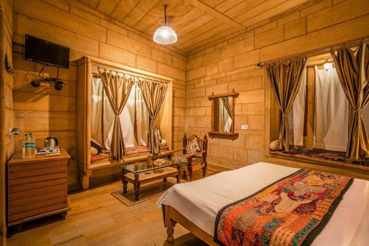 Hotel The Silk Route Jaisalmer Exteriör bild