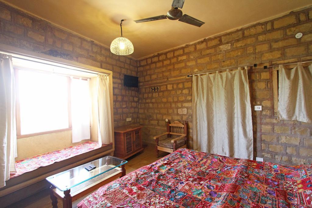 Hotel The Silk Route Jaisalmer Exteriör bild