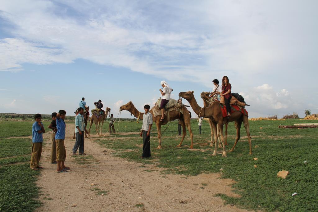Hotel The Silk Route Jaisalmer Exteriör bild